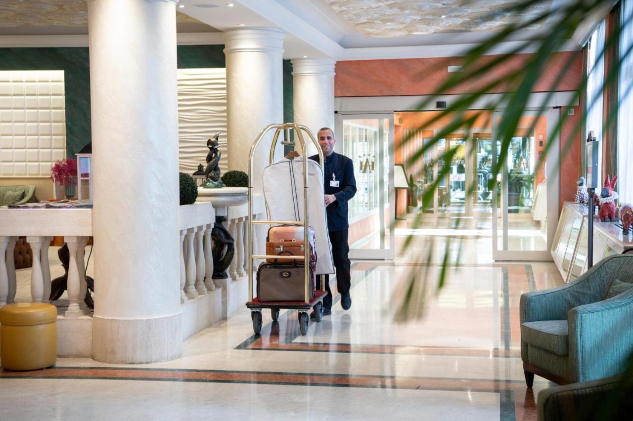 แกรนด์ โฮเทล อาเดรียติโก Hotel ฟลอเรนซ์ ภายนอก รูปภาพ