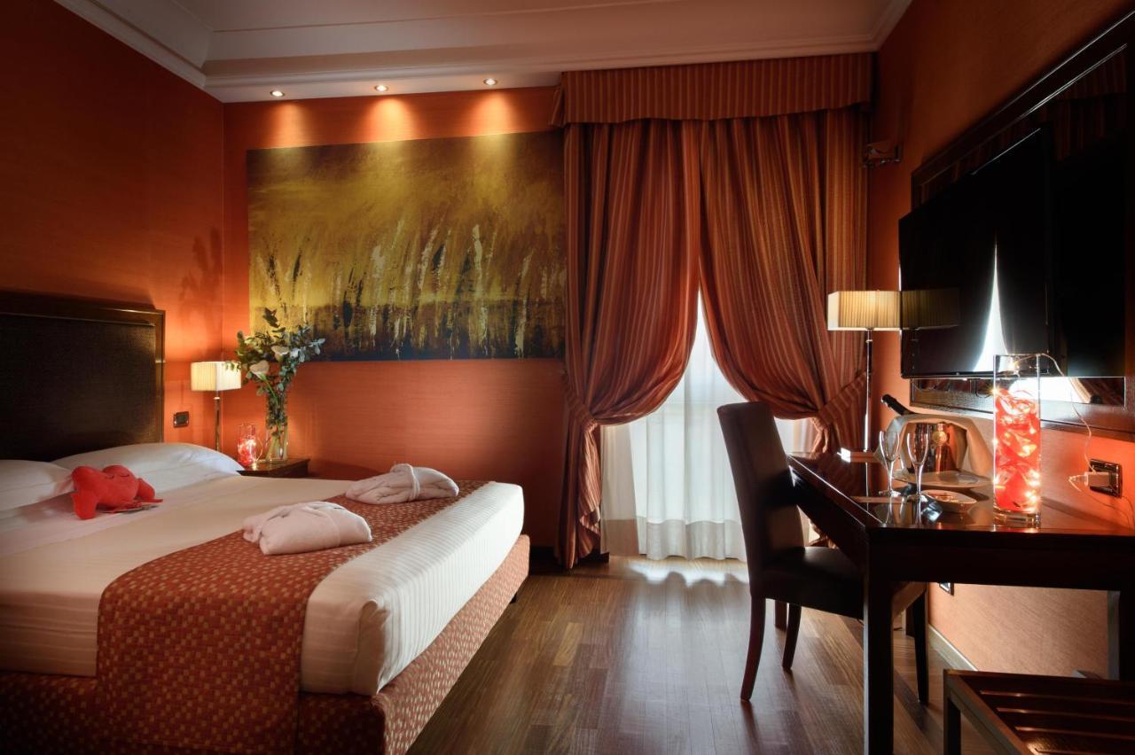 แกรนด์ โฮเทล อาเดรียติโก Hotel ฟลอเรนซ์ ภายนอก รูปภาพ